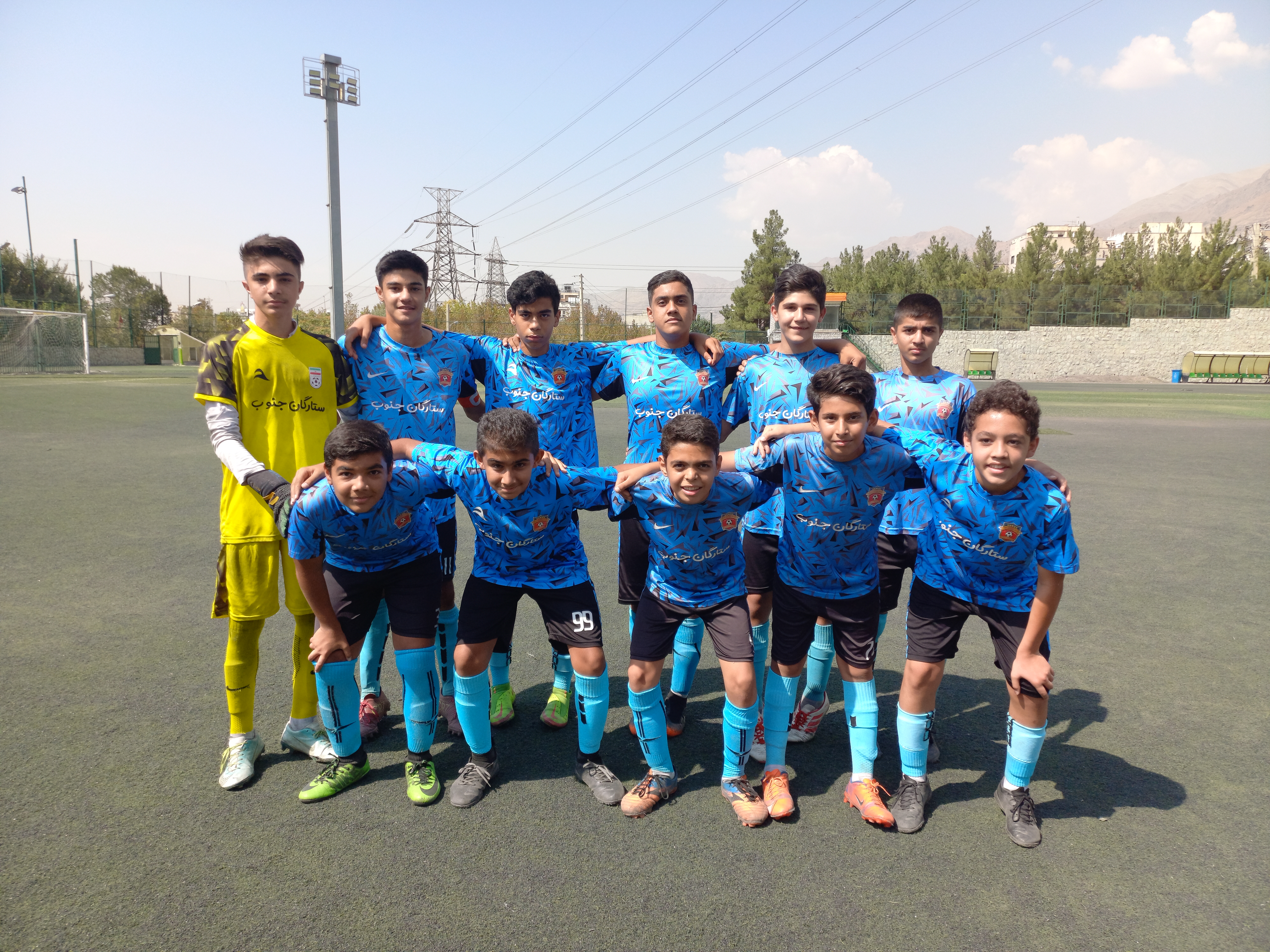 ثبت نام مدارس فوتبال در آی تی فوتبال - باشگاه پیشگامان جنوب ستارگان جنوب تهران