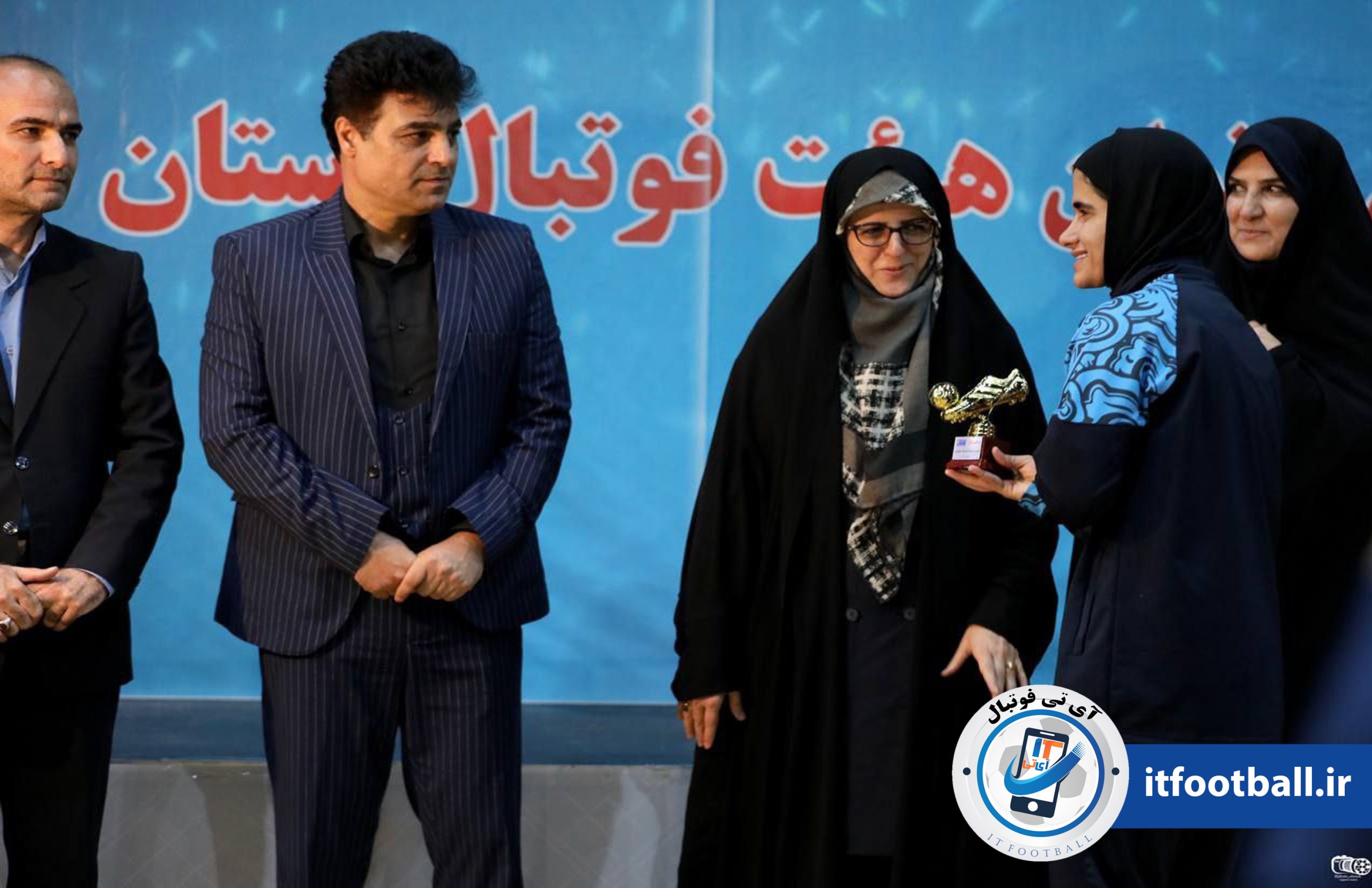 تارا آقاجانی نژاد قهرمان هیات فوتبال