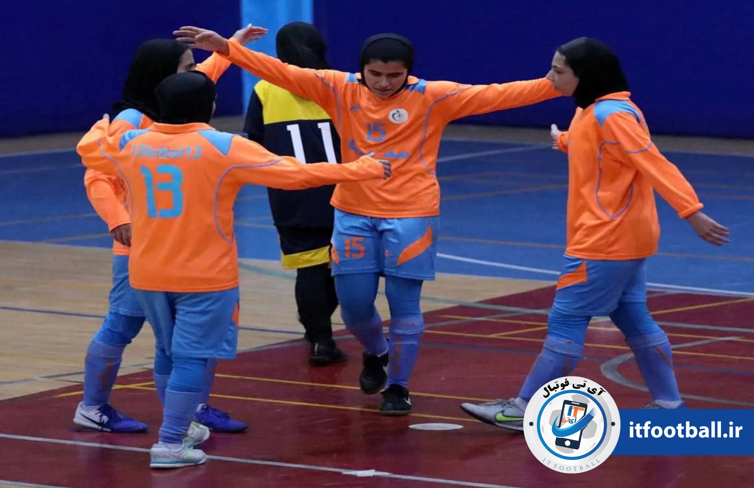 قهرمان فوتسال ایران خانم تارا آقاجانی نژاد